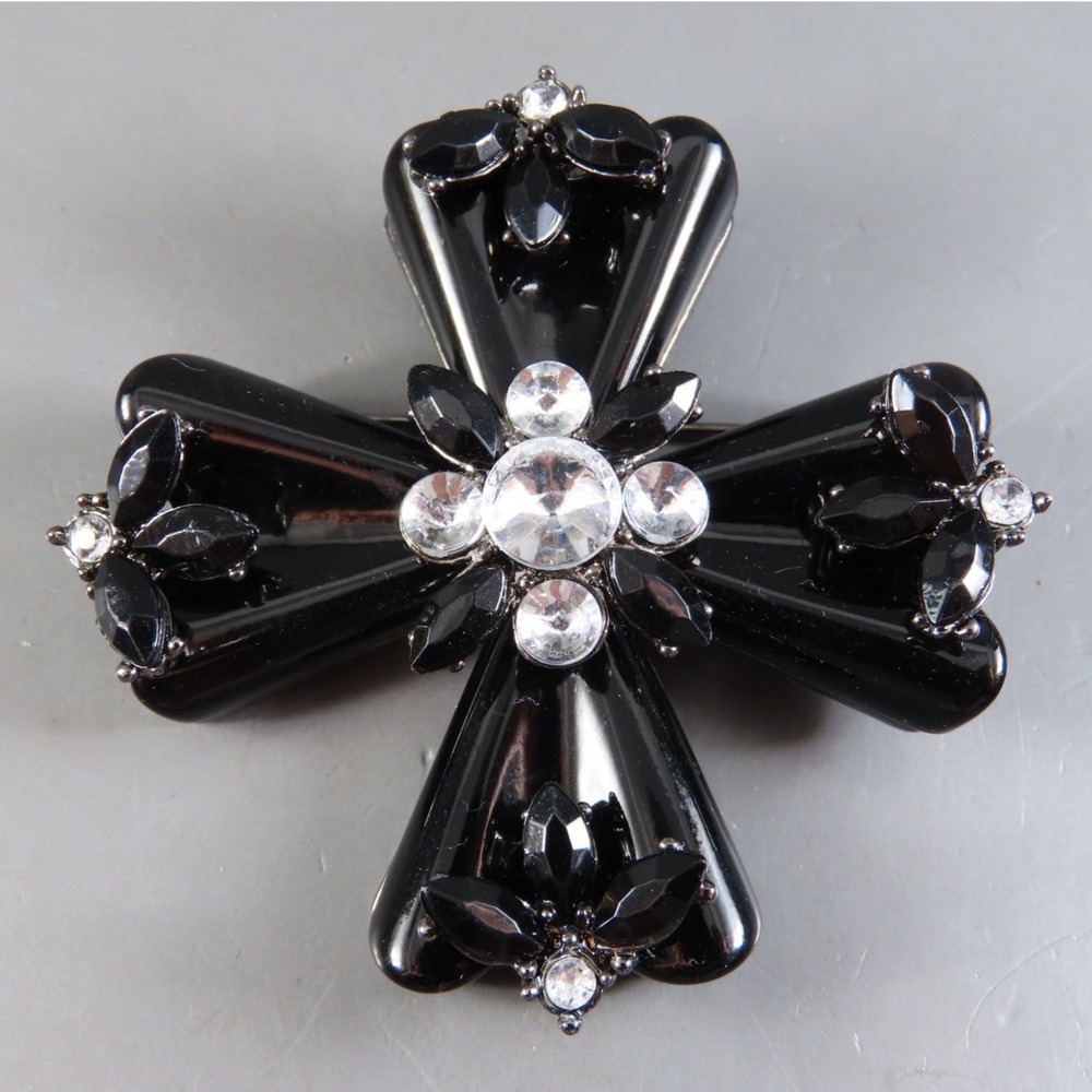 Vintage MALTESE CROSS BROOCH PIN Black Lucite & CLEAR RHINESTONES Whimsigoth!